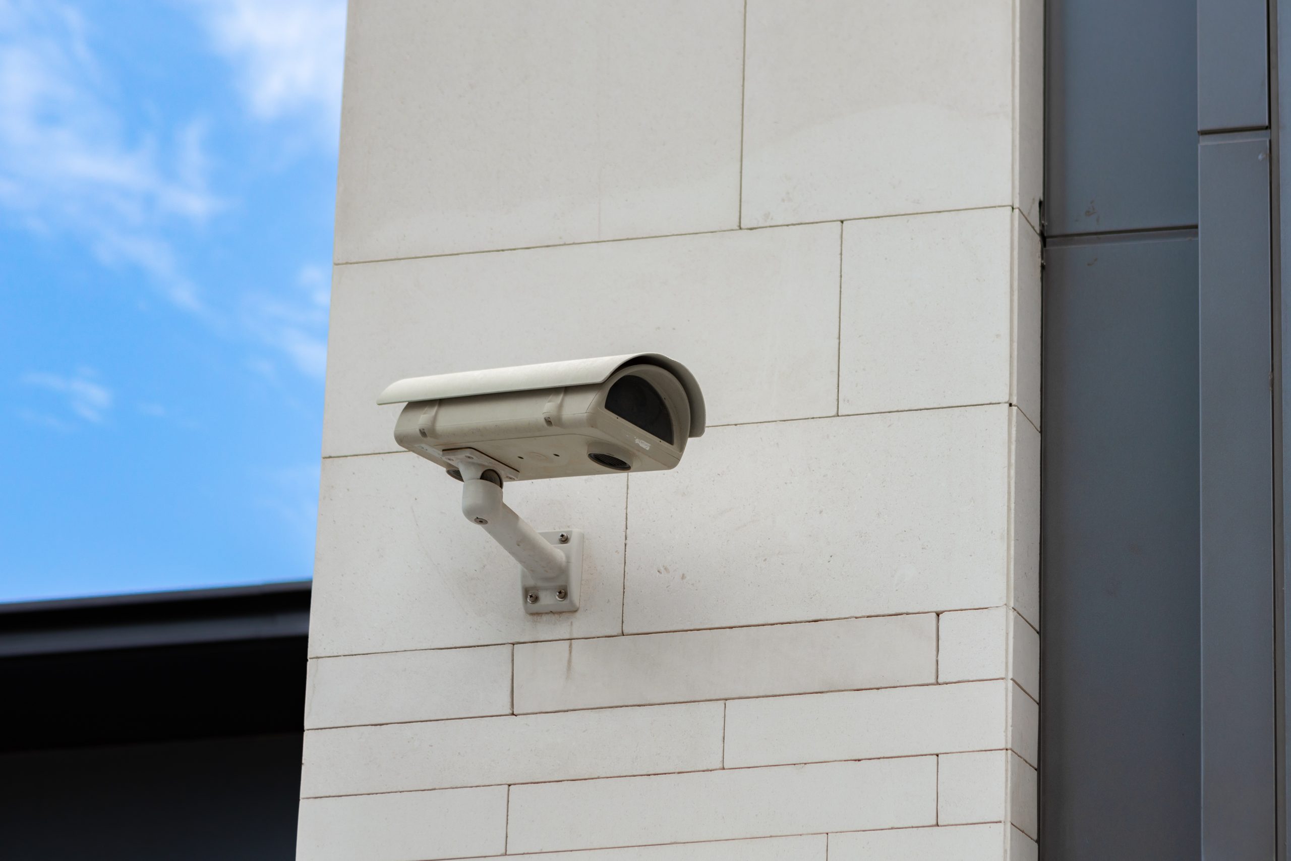 PROJEK MEMASANG DAN MENGANTI BARU SISTEM CCTV DI PETRON SUNGAI BULOH